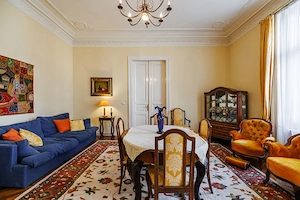 Apartament 3 camere - cladire istorica reabilitata - Ultracentral - Comision 0% - imagine 2