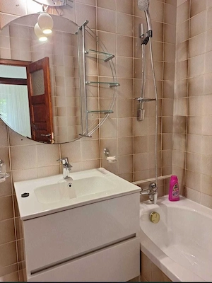 Inchiriez apartament 2 camere zona 13 Septembrie - imagine 3