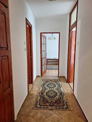 Inchiriez apartament 2 camere zona 13 Septembrie - imagine 5
