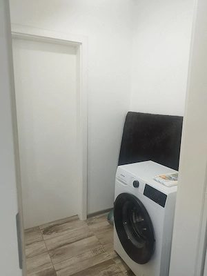 De vânzare apartament cu 3 camere mobilat și utilat - imagine 3