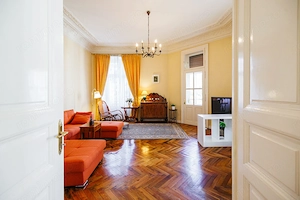 Apartament 3 camere - cladire istorica reabilitata - Ultracentral - Comision 0% - imagine 10