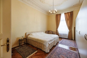 Apartament 3 camere - monument istoric - zona Ultracentrala - Comision 0% - imagine 13