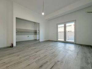 Apartament 1 camera, 35,3 mp, etaj 2 - zona Soarelui