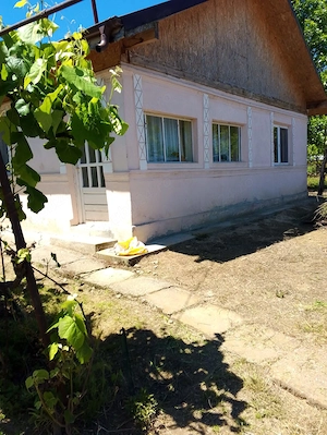 Casa de vânzare în comuna Facaeni, Jud.Ialomita - imagine 2