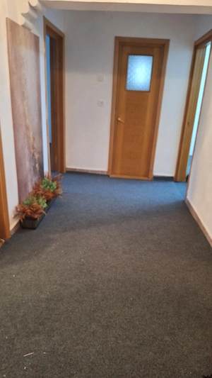 Apartament 3camere, Stadion  - imagine 2