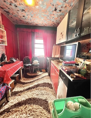 Vând apartament cu 2 camere zona 6 Vânători 
