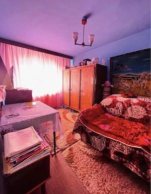 Vând apartament cu 2 camere zona 6 Vânători  - imagine 8
