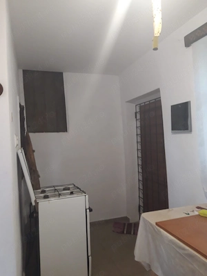 Casa de vanzare in Falcoiu, jud. OLT - direct proprietar - imagine 6