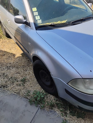 vand Volskwagen Passat  - imagine 2