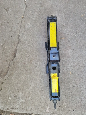 Vand Cric AUTO Land Rover Discovery 3 / Range Rover Sport 1.900 KG