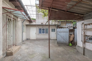 Casă din cărămidă, cu garaj și curte proprie – zona centrală Constanța - imagine 14
