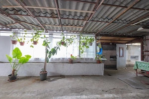 Casă din cărămidă, cu garaj și curte proprie – zona centrală Constanța - imagine 18