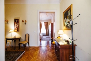 Apartament 3 camere - cladire istorica reabilitata - Ultracentral - Comision 0% - imagine 18