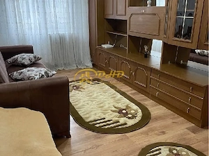 Apartament 2 camere decomandate in zona Podu Ros. - imagine 2