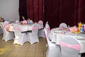 Inchiriez huse pentru scaune 