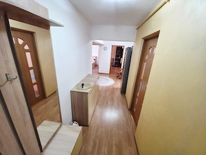 Vand apartament 3 camere - imagine 9
