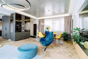 Penthouse de lux 530 mp ultracentral in Oradea - imagine 17