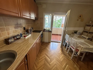 Apartament 3 camere de vânzare , 75 mp, Cartierul Carpați II - imagine 3