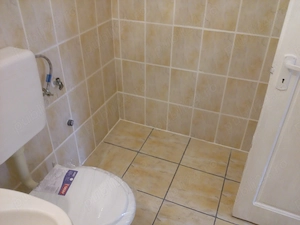 Direct proprietar inchiriez garsoniera fara intermediari 40.5 mp locuibili - imagine 9