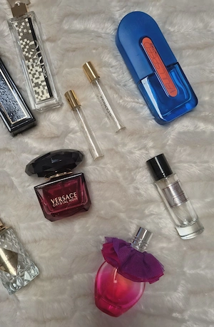 Lot 11 Sticle Goale Parfum Originale   Pentru Colecție   Decor   Artizanat