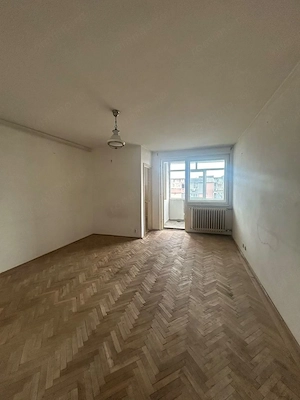 Garsonieră de vânzare piața veteranilor NEGOCIABIL