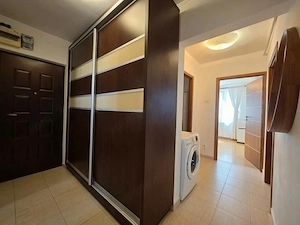 Apartament 3 camere decomandat   650  