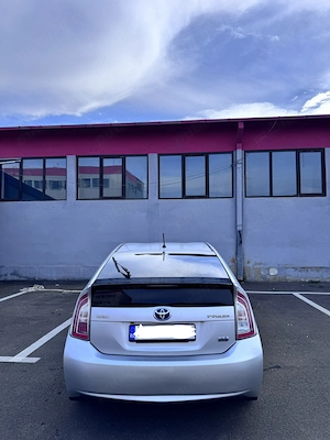 Toyota Prius  - imagine 2