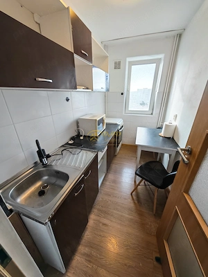 Apartament 2 camere Podul Ros - imagine 8