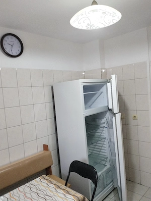 Închiriere apartament cu trei camere  - imagine 7