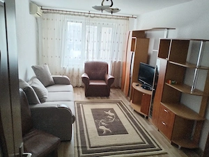Închiriere apartament cu trei camere  - imagine 2