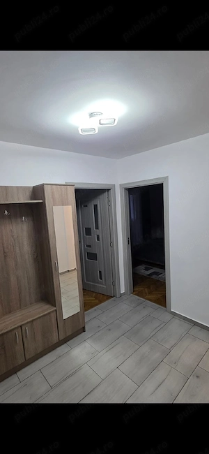 închiriez apartament  - imagine 5