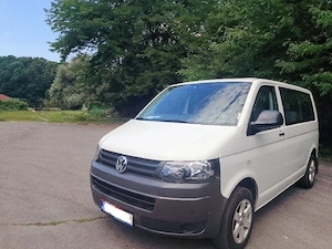 Volkswagen Transporter 9 locuri  - imagine 3