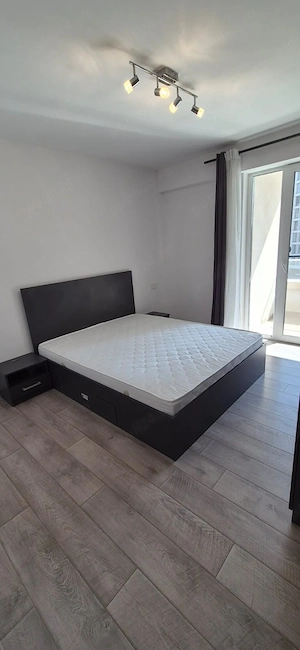 Proprietar inchiriez apart cu 2 camere Aradului - imagine 7