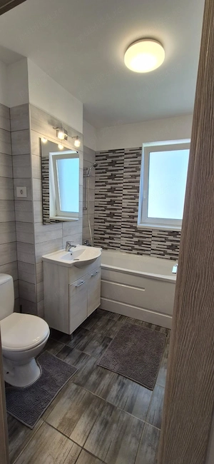 Proprietar inchiriez apart cu 2 camere Aradului - imagine 8