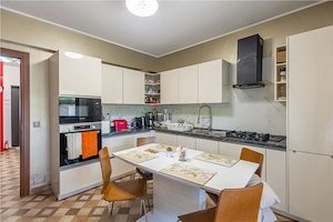 Vila superba 2018 5 camere, 5,4 Mw solar system, de vanzare, Buftea - imagine 11