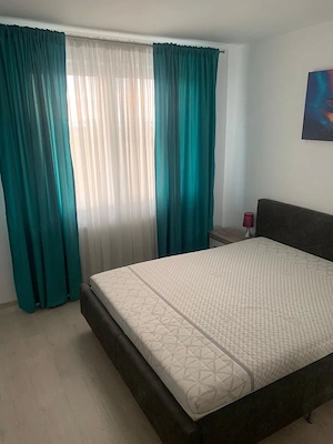 Inchiriez apartament 2 camere zona Coresi - imagine 3