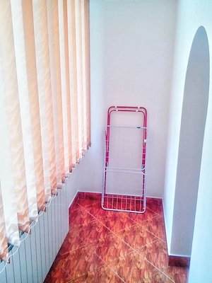 Apartament 3 camere Privighetorii et.1  - imagine 8