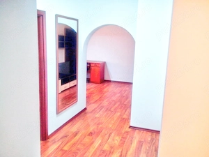 Apartament 3 camere Privighetorii et.1  - imagine 10