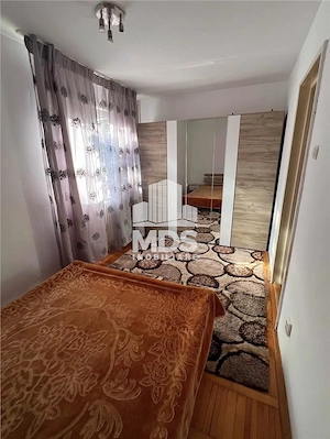 Mobilat si utilat la etajul 1 linga Piata Doina - imagine 5