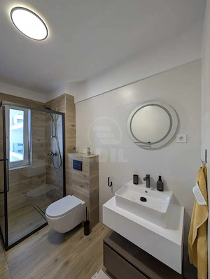 Apartament de 2 camere semidecomandat, mobilat si utilat lux !!! - imagine 11
