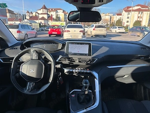 De vanzare Peugeout 3008, Versiune 1.2 PureTech Turbo S&S Allure, 130 CP, caroserie modernă, spațioa - imagine 2