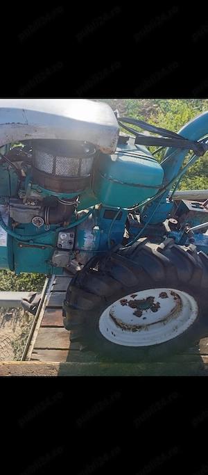 Motocultor bertolini 315...cu o freza de 70 cm...nu gazează și foarte ușor de lucrat cu el .........
