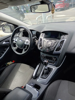 Vând Ford focus 1,6 diesel 