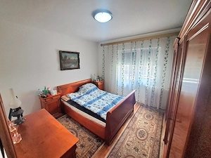 Vand apartament 3 camere - imagine 3