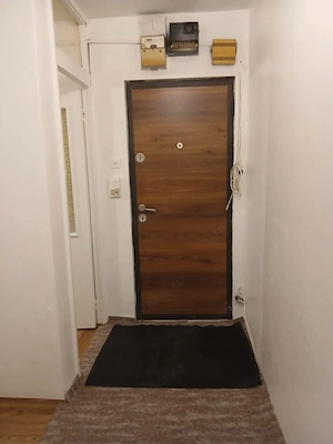 De inchiriat apartament 