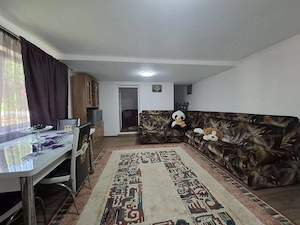 CASĂ DE VÂNZARE ÎN CENTRUL COMUNEI SOVEJA, ideală pentru locuire sau casă de vacanță - imagine 3