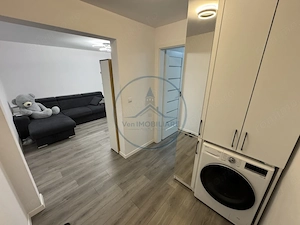 🏡 Apartament cu 3 camere de vânzare în Năsăud - zona centrală, parter  - imagine 2