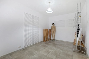 Apartament cu 2 camere de vânzare în Mangalia   Renovat, parter, Strada Sirenei - imagine 2