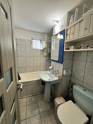 Apartament 3 camere, 47 mp, zona Piata Garii  - imagine 11