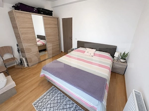 Apartament 2 camere, parcare, zona Vivo - imagine 4